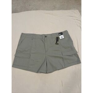 Lee® Women's Plus Heritage High Rise Cargo Short (SIZE 26W) mushroom color